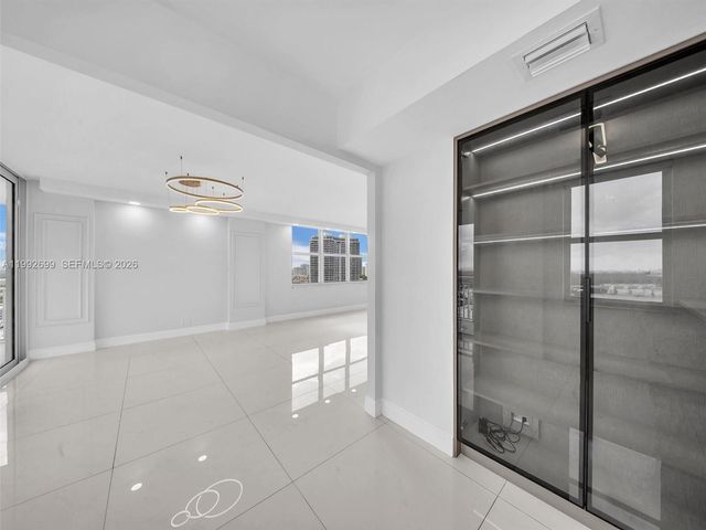 301 174th St 2004, Sunny Isles Beach, FL 33160