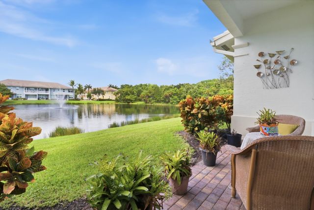 2133 WELLS Place, Palm Beach Gardens, FL 33418