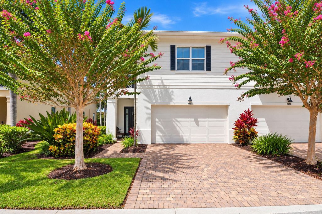 2133 WELLS Place, Palm Beach Gardens, FL 33418