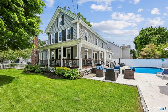7 Ennis Lane, Fairfield, CT 06824