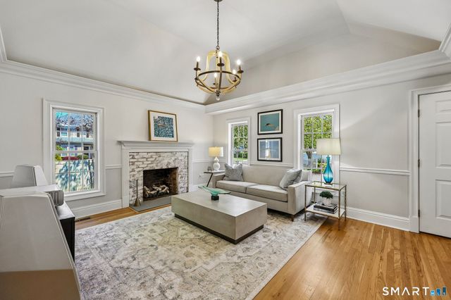 7 Ennis Lane, Fairfield, CT 06824