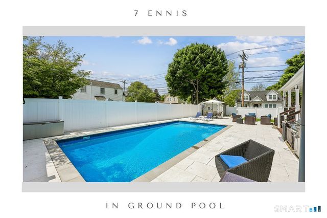 7 Ennis Lane, Fairfield, CT 06824