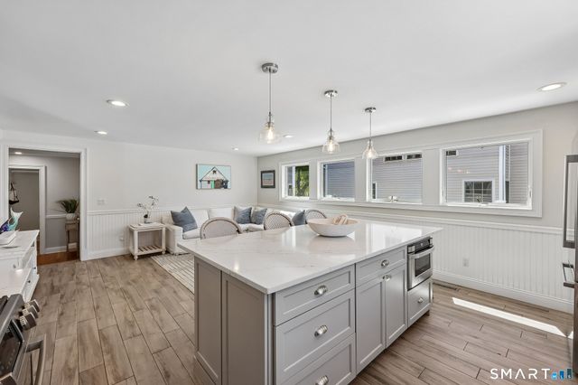 7 Ennis Lane, Fairfield, CT 06824