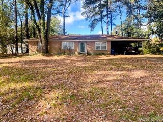 324 Elaine Ave., Camden, AR 71701