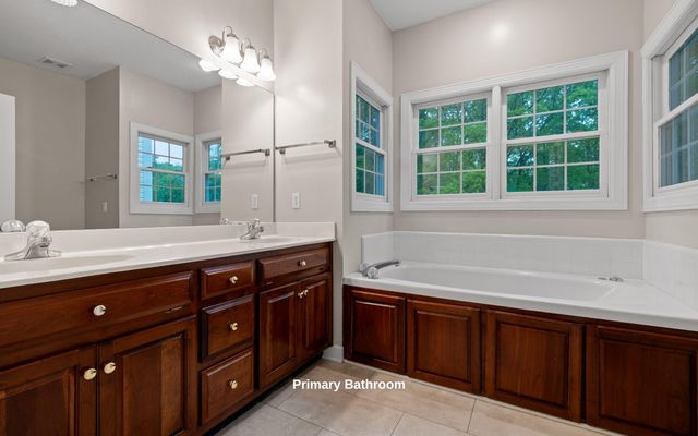 4832 Rolling Meadows Lane, Signal Mountain, TN 37377