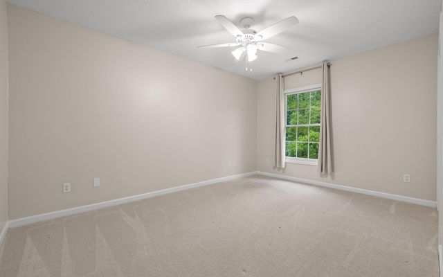 4832 Rolling Meadows Lane, Signal Mountain, TN 37377