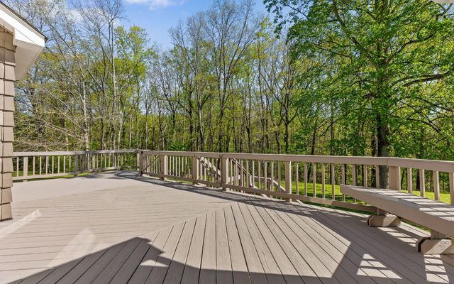 4832 Rolling Meadows Lane, Signal Mountain, TN 37377