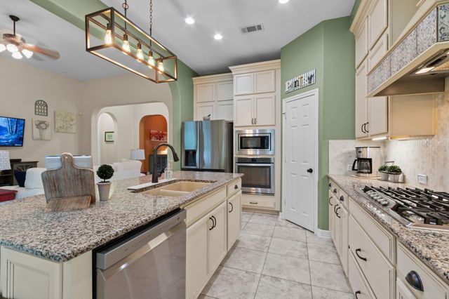 2658 Granite River Lane, Conroe, TX 77385
