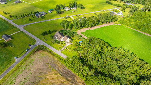 1342 1st Bend Road, Harleyville, SC 29448