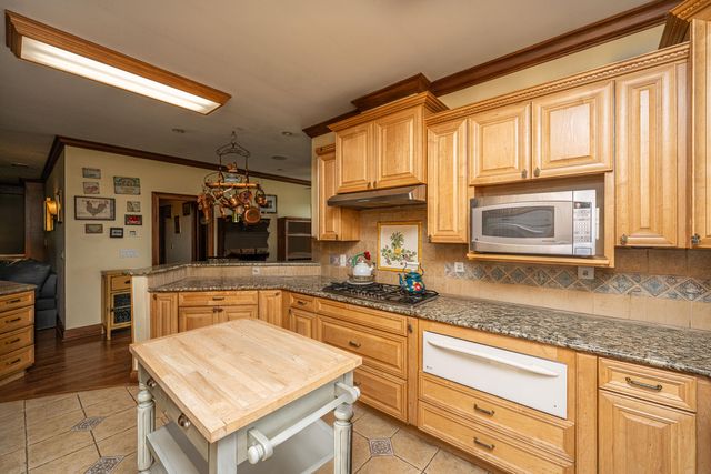 1342 1st Bend Road, Harleyville, SC 29448