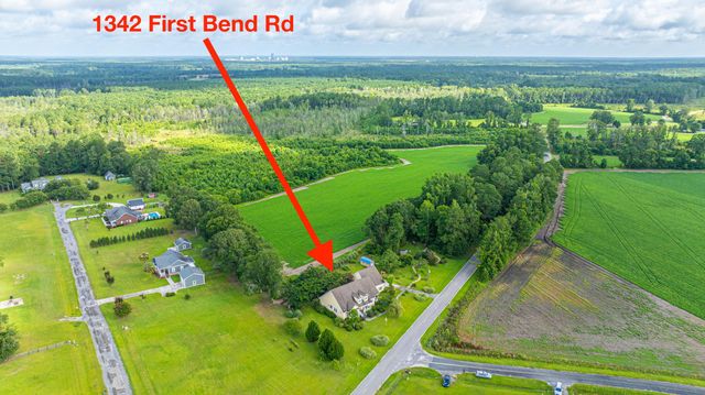 1342 1st Bend Road, Harleyville, SC 29448