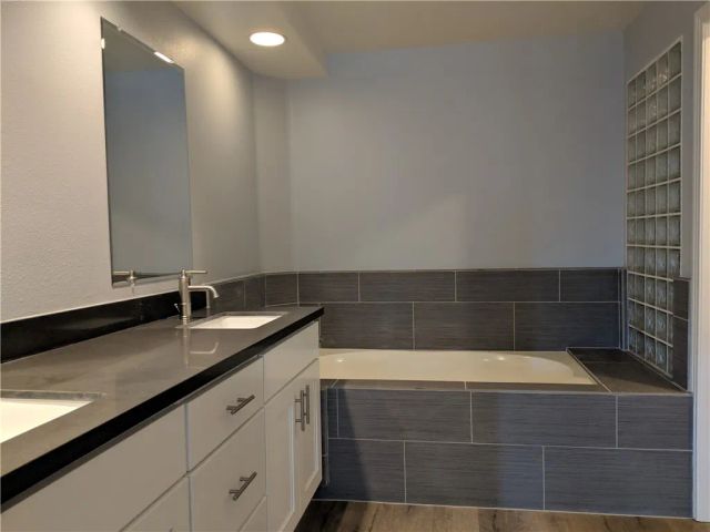 2243 Martin 205, Irvine, CA 92612