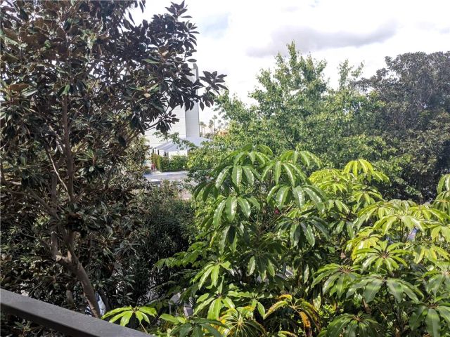 2243 Martin 205, Irvine, CA 92612