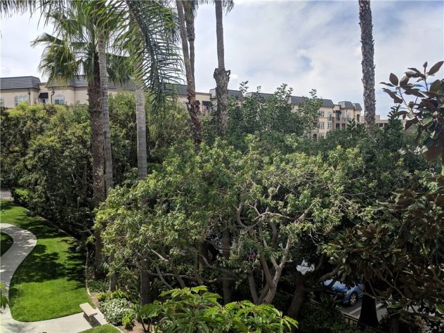 2243 Martin 205, Irvine, CA 92612