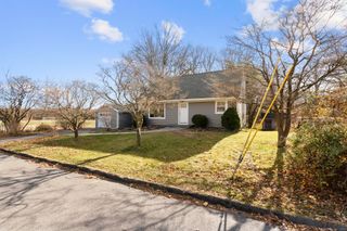 181 Islandview Road, Stratford, CT 06614