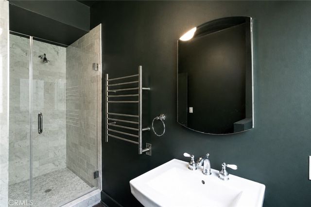 2050 Sanborn, Los Angeles, CA 90027