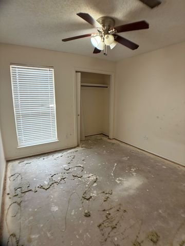 1005 Godfrey St, Midland, TX 79703