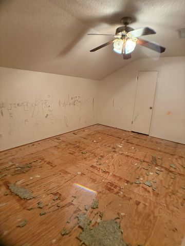 1005 Godfrey St, Midland, TX 79703