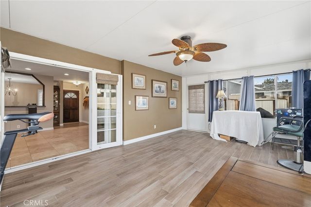 6021 Ivory Circle, Huntington Beach, CA 92647