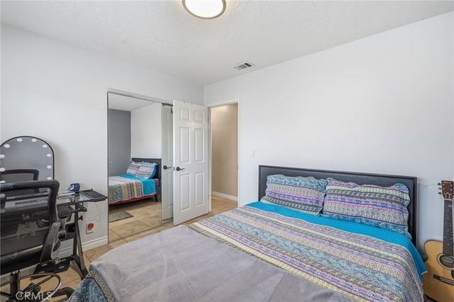 6021 Ivory Circle, Huntington Beach, CA 92647