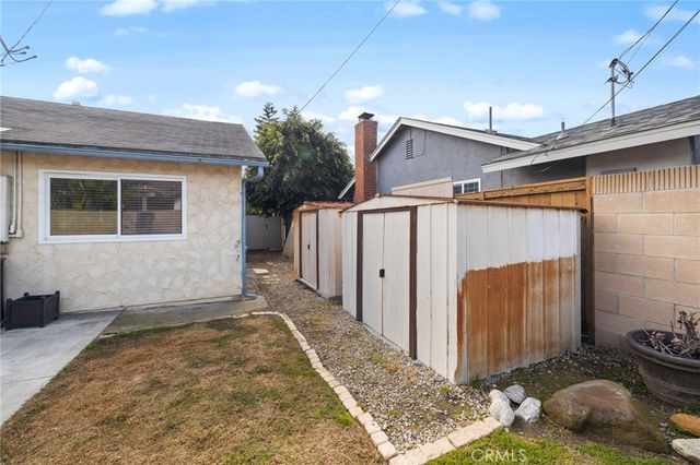 6021 Ivory Circle, Huntington Beach, CA 92647