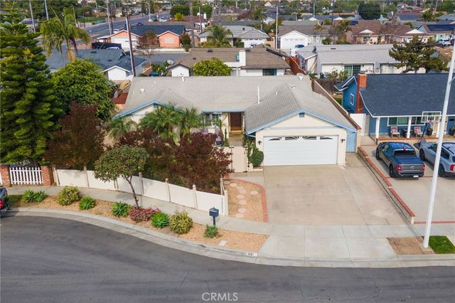 6021 Ivory Circle, Huntington Beach, CA 92647