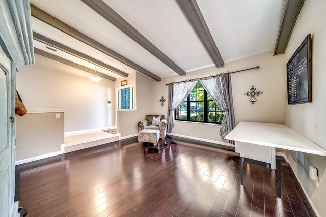 574 Juniper Place, Wellington, FL 33414