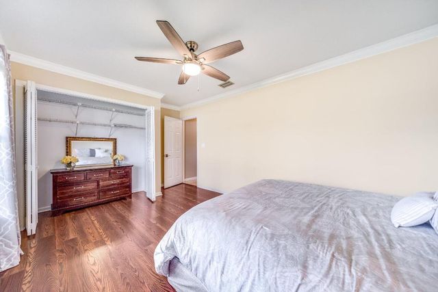 574 Juniper Place, Wellington, FL 33414