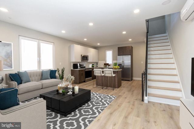 2417 N HANCOCK ST, Philadelphia, PA 19133