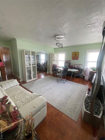 10773 129th Street, Richmond Hill S., NY 11419