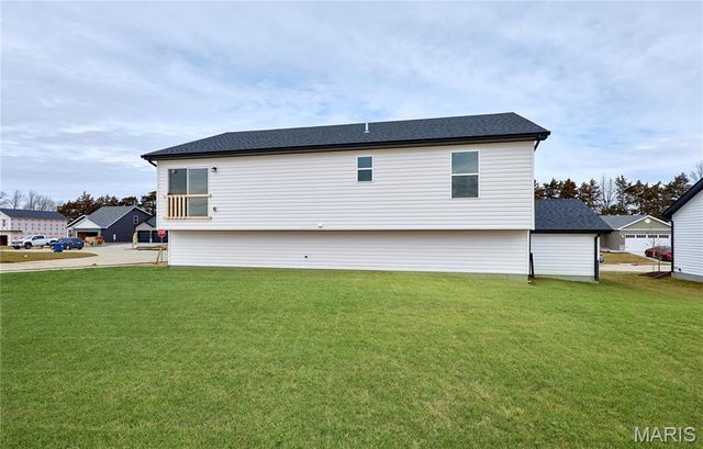 28537 Shallow Water Road, Warrenton, MO 63383