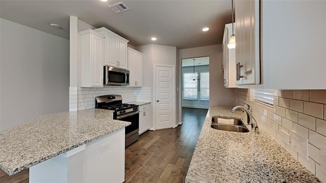 7922 Euphonia Glade Lane, Richmond, TX 77407