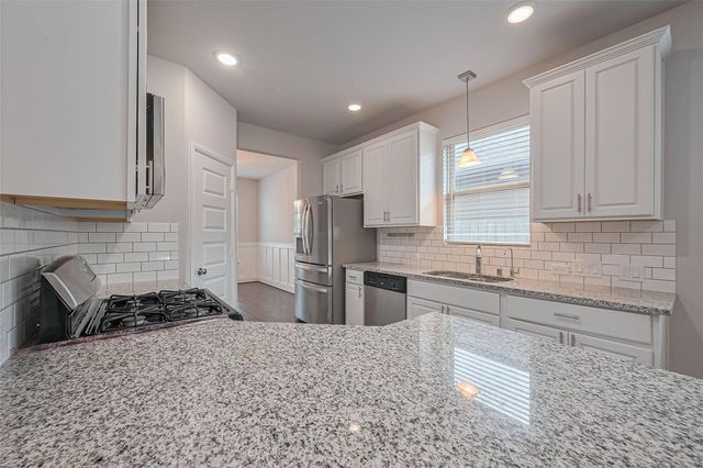 7922 Euphonia Glade Lane, Richmond, TX 77407