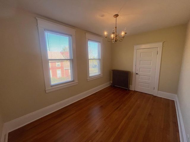 402 Eichenwald Street, Saint Paul, MN 55106