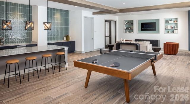 8424 N Tryon Street B1, Charlotte, NC 28262