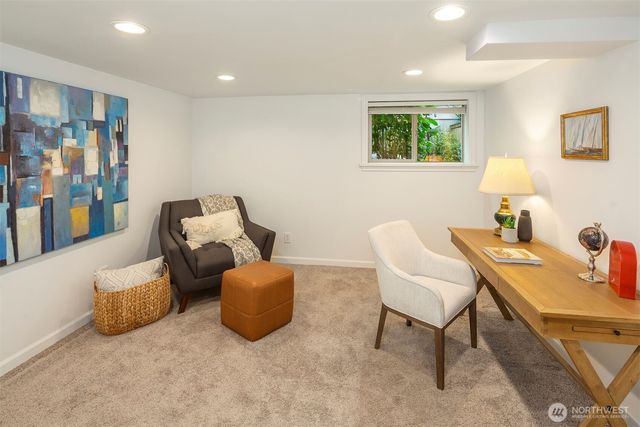 6206 36th Avenue NE, Seattle, WA 98115