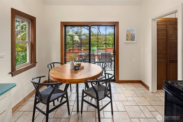 6206 36th Avenue NE, Seattle, WA 98115