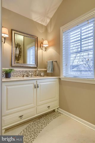 2536 STARBRUSH DR, East Petersburg, PA 17520