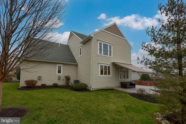 2536 STARBRUSH DR, East Petersburg, PA 17520