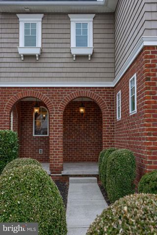 2536 STARBRUSH DR, East Petersburg, PA 17520