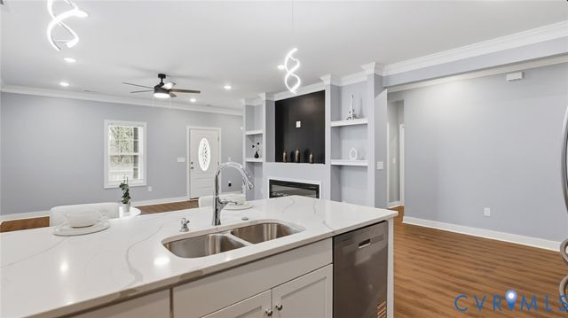 133 S Little Church St, Petersburg, VA 23803