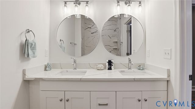 133 S Little Church St, Petersburg, VA 23803