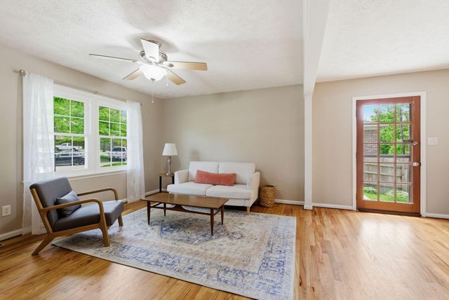 523 W Margaret Drive, Wilmore, KY 40390