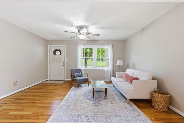 523 W Margaret Drive, Wilmore, KY 40390