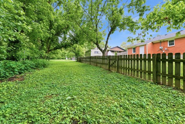 523 W Margaret Drive, Wilmore, KY 40390