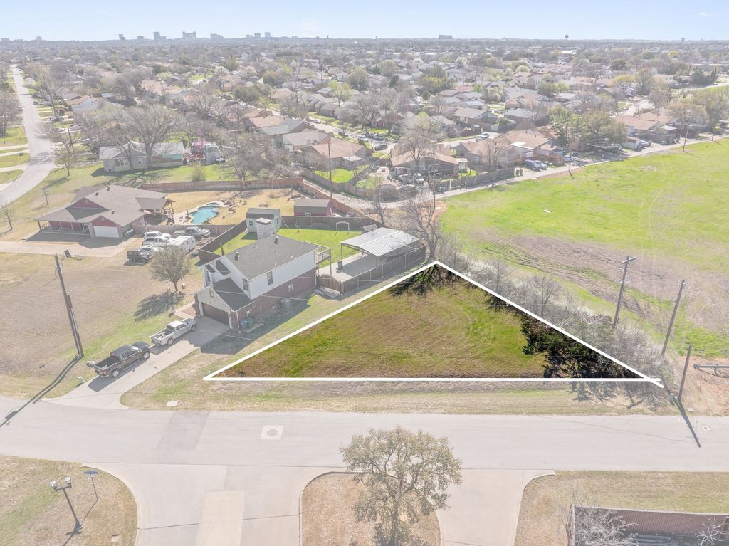 000 Haven Hill Drive, The Colony, TX 75056