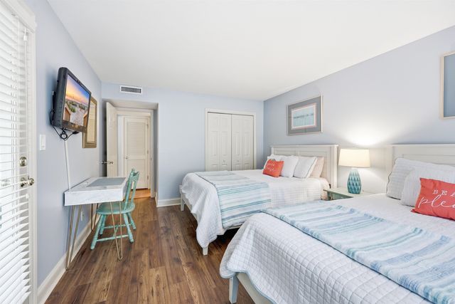 135 Tanglewood Dr Unit 2, Pawleys Island, SC 29585