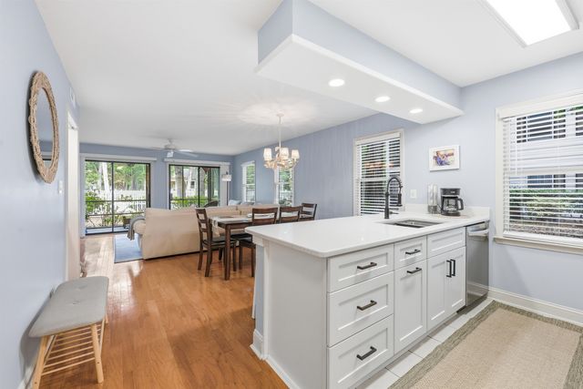 135 Tanglewood Dr Unit 2, Pawleys Island, SC 29585