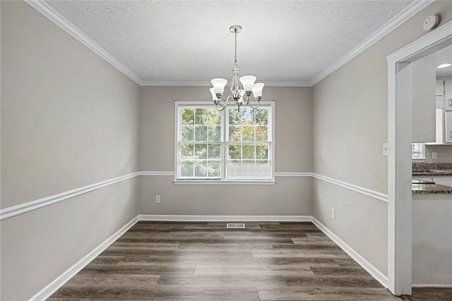 125 Beacon Drive, Fayetteville, GA 30215