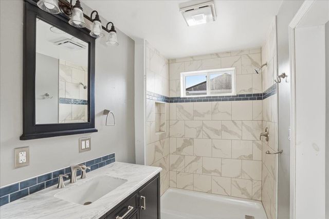 61 Russell Circle, Milton, VT 05468